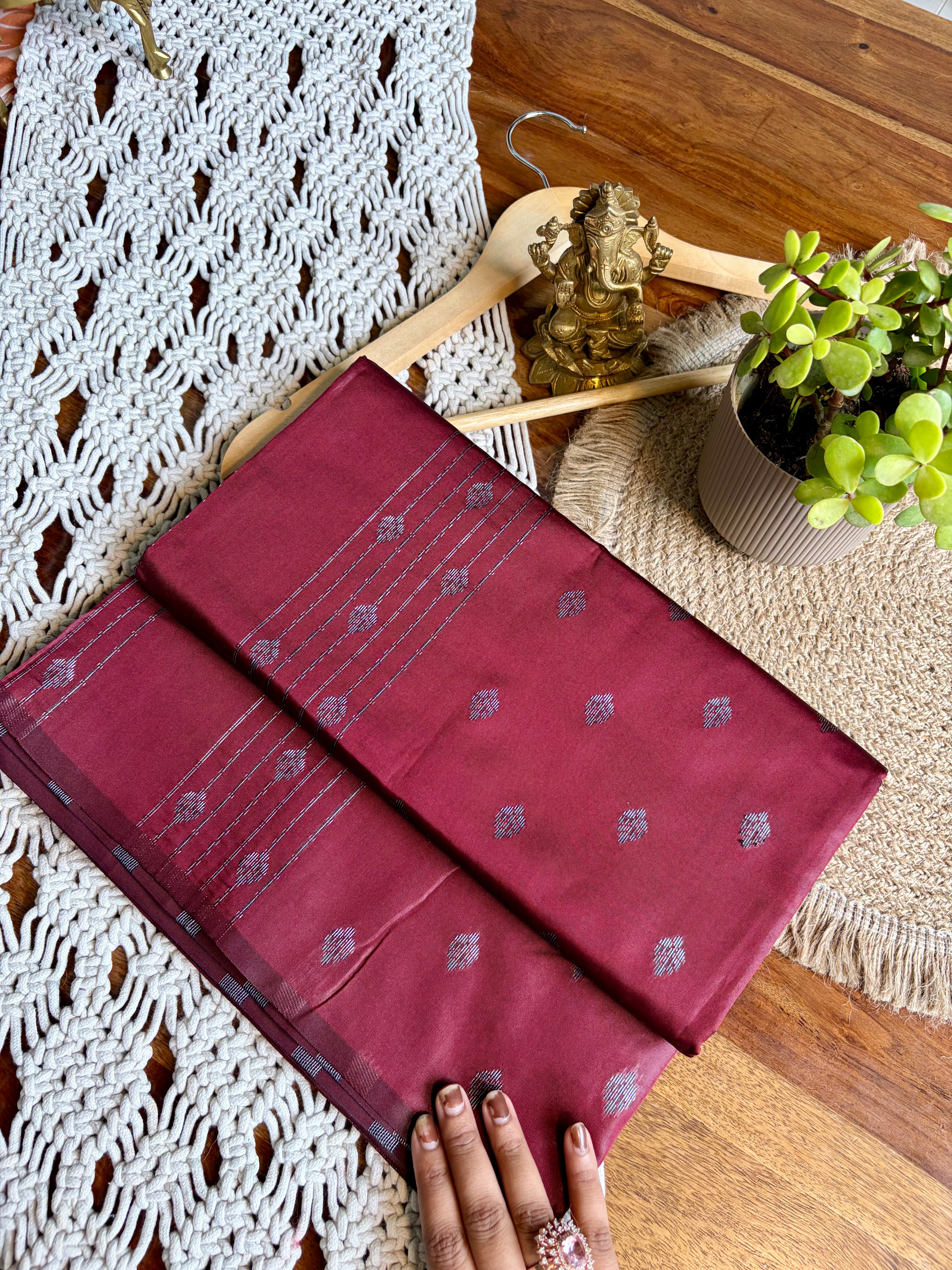 Premium Soft Semi-Silk Saree – Lightweight & Effortless-Maroon