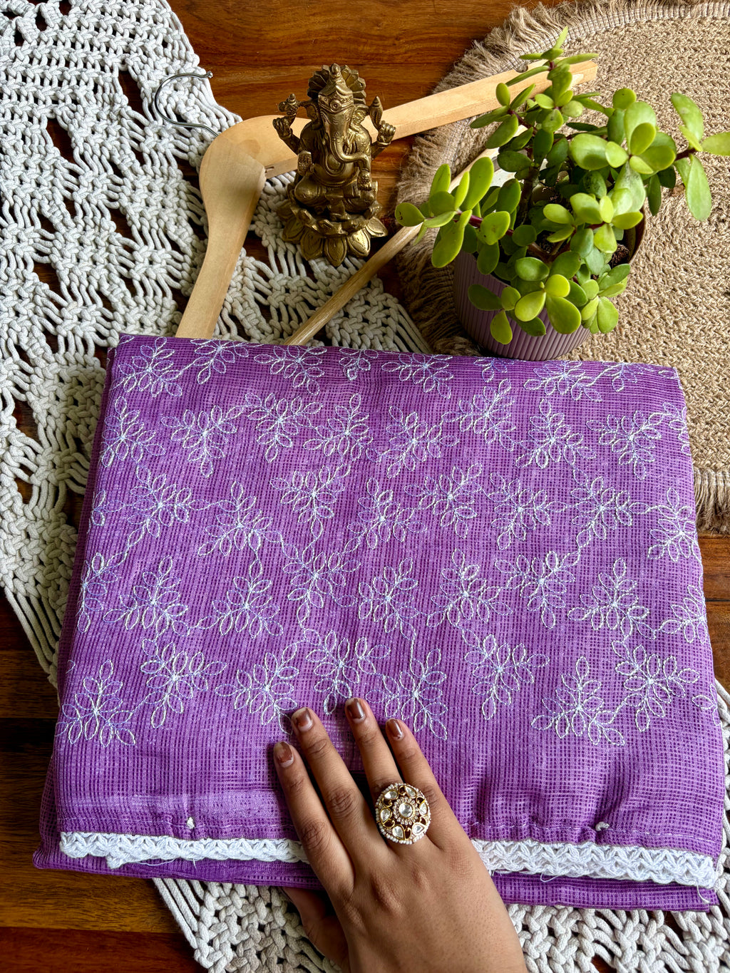 Kotta Checks Saree – Thread Work Detailing-Lavender
