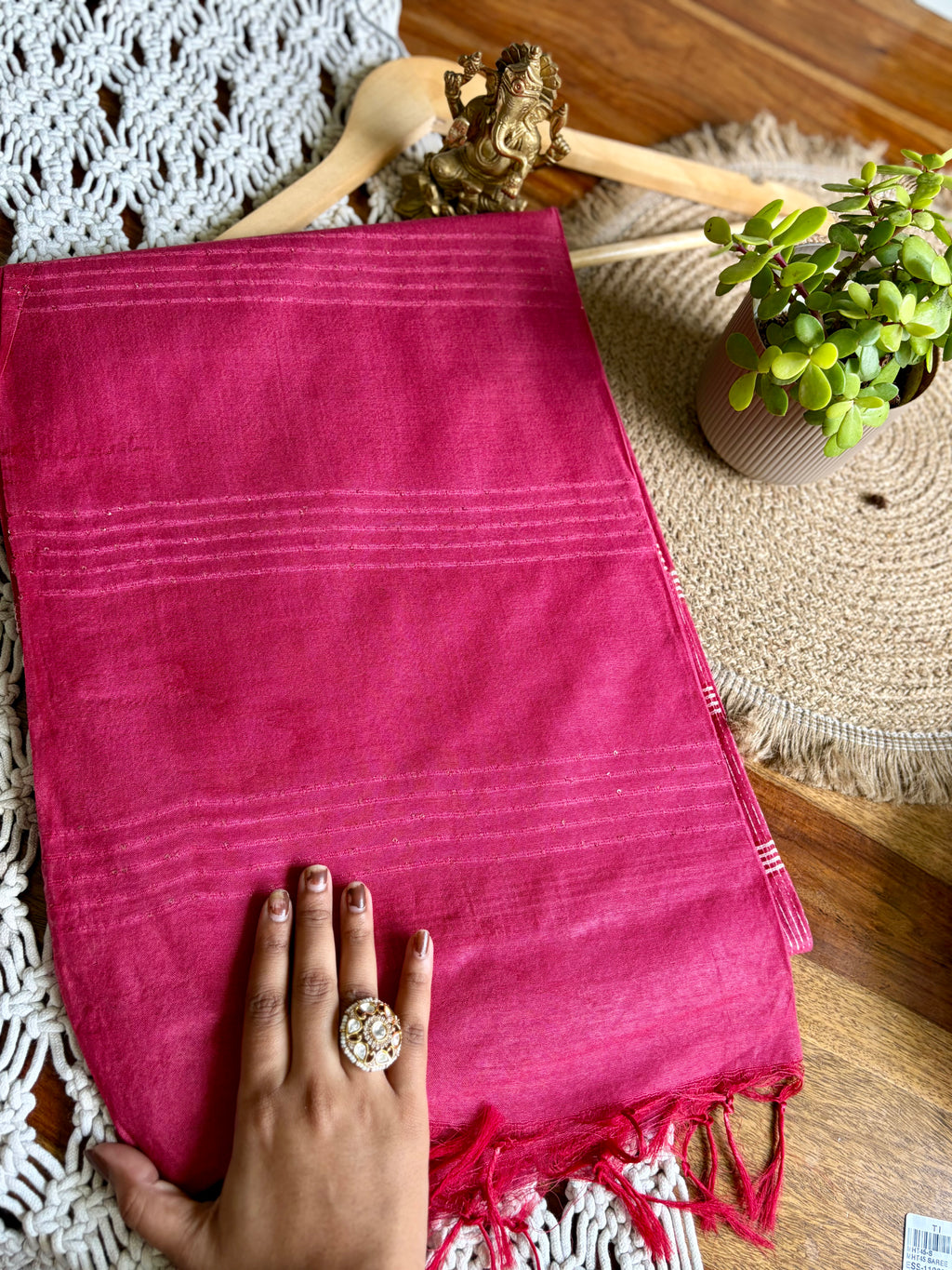 Soft Linen Cotton Saree – Pink